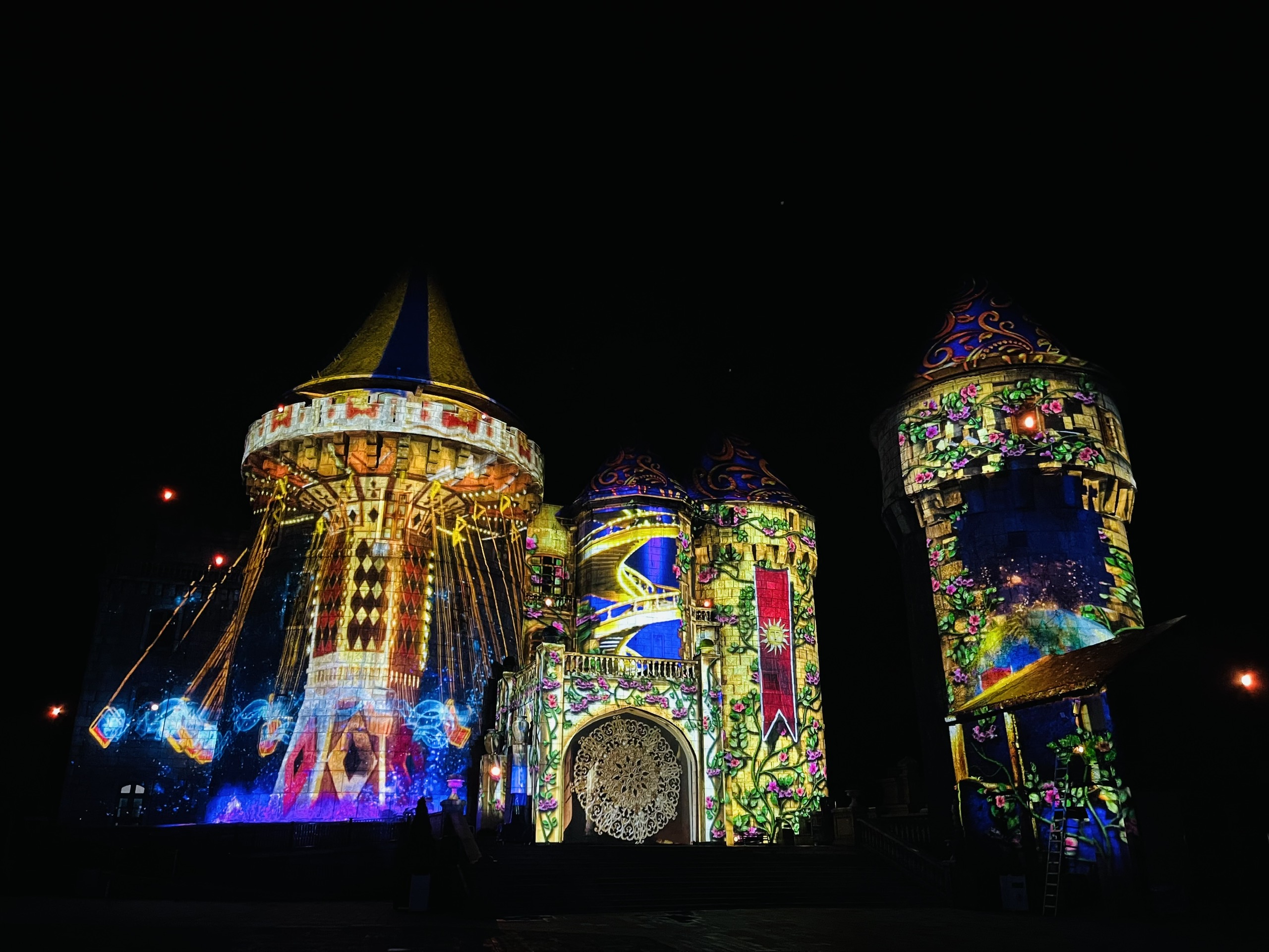 Sun World Ba Na Hills “kể chuyện” bằng ánh sáng 3D mapping