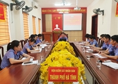 Chi bộ VKSND TP Hà Tĩnh sinh hoạt chuyên đề về giáo dục đạo đức cách mạng