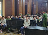 Đang xét xử 94 bị cáo trong “băng nhóm áo cam” gây náo loạn TP HCM