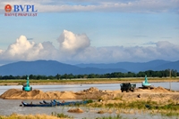 Phú Yên Doanh nghiệp khai thác cát phớt lờ quyết định của chính quyền