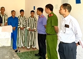 VKSND huyện Đắk Mil trực tiếp kiểm sát tại Nhà tạm giữ công an huyện