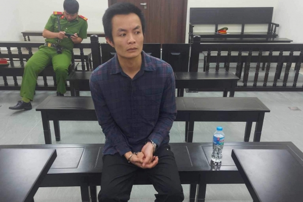 14 năm tù cho kẻ chém người quen sau màn “chạm cốc” giao lưu ở quán nhậu