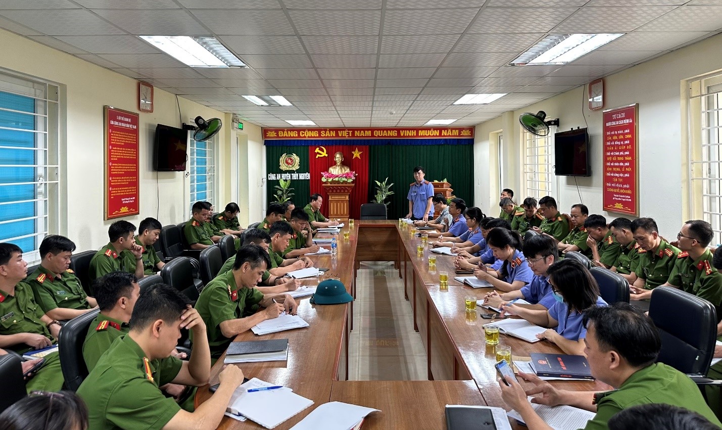 Kiểm sát việc tiếp nhận, giải quyết nguồn tin về tội phạm tại Công an huyện Thuỷ Nguyên