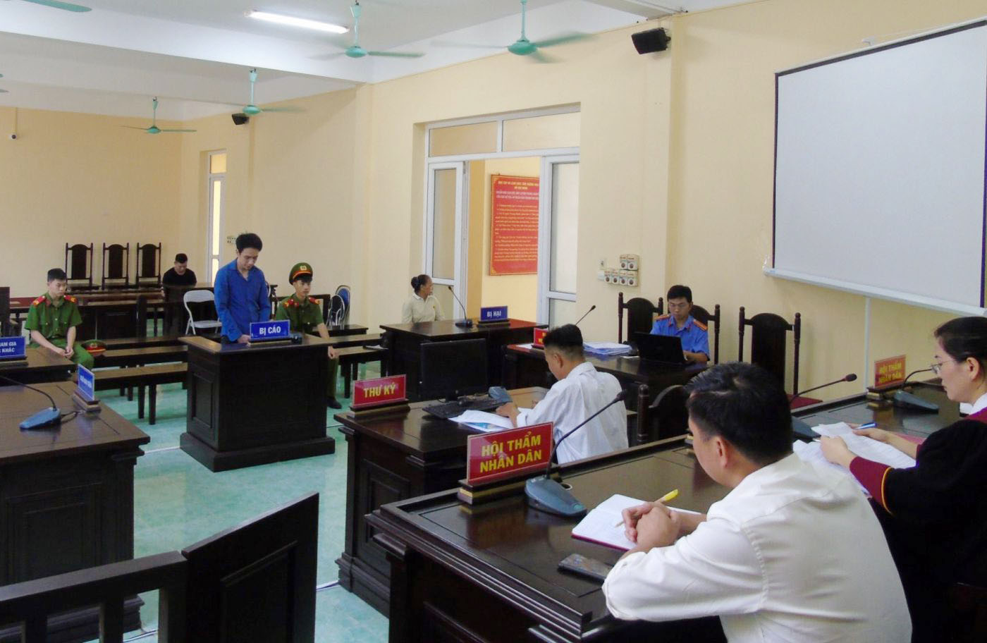 Đối tượng có 5 tiền án về tội Trộm cắp tài sản tiếp tục lĩnh án