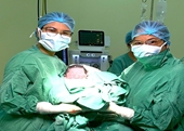 Phẫu thuật thành công cho sản phụ mang thai lần 4, thai ngôi ngược