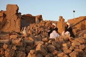 Động đất rung chuyển Tây Bắc Afghanistan, hàng trăm người thiệt mạng