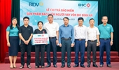 BIC trao gần 3,8 tỉ đồng bảo hiểm cho khách hàng vay vốn tại BIDV Hà Tĩnh