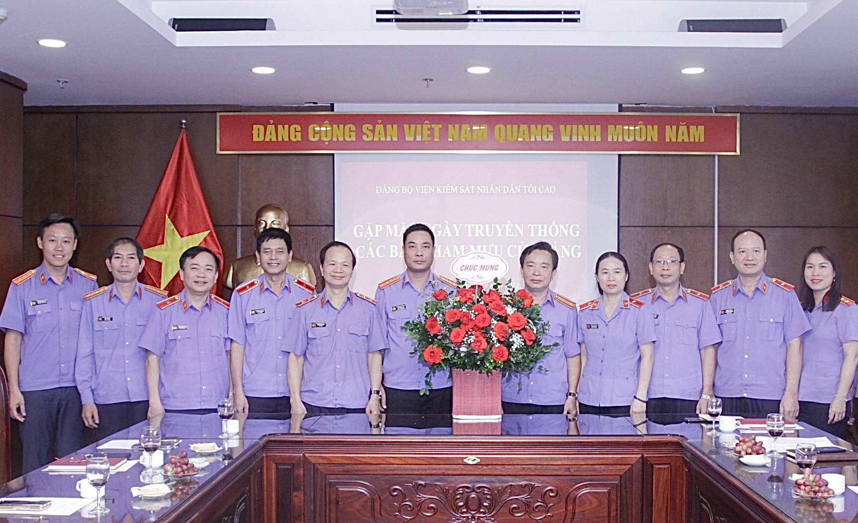 Đảng ủy VKSND tối cao gặp mặt kỷ niệm ngày truyền thống các Ban tham mưu của Đảng