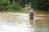 Quảng Trị Lũ trên các sông lên nhanh, ngập lụt tại nhiều điểm