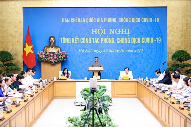 Thắng lợi đại dịch COVID-19 là thắng lợi của Nhân dân, dưới sự lãnh đạo kịp thời của Đảng và hệ thống chính trị