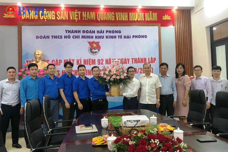 Bài 2 Nhiều giải pháp sáng tạo phát triển tổ chức đảng, đảng viên trong các doanh nghiệp FDI