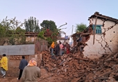 Thông tin mới nhất về vụ động đất giữa khuya khiến hàng trăm người thương vong ở Nepal