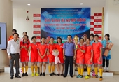 Trường Nghiệp vụ tổ chức giải bóng đá nữ mừng Ngày Nhà giáo Việt Nam