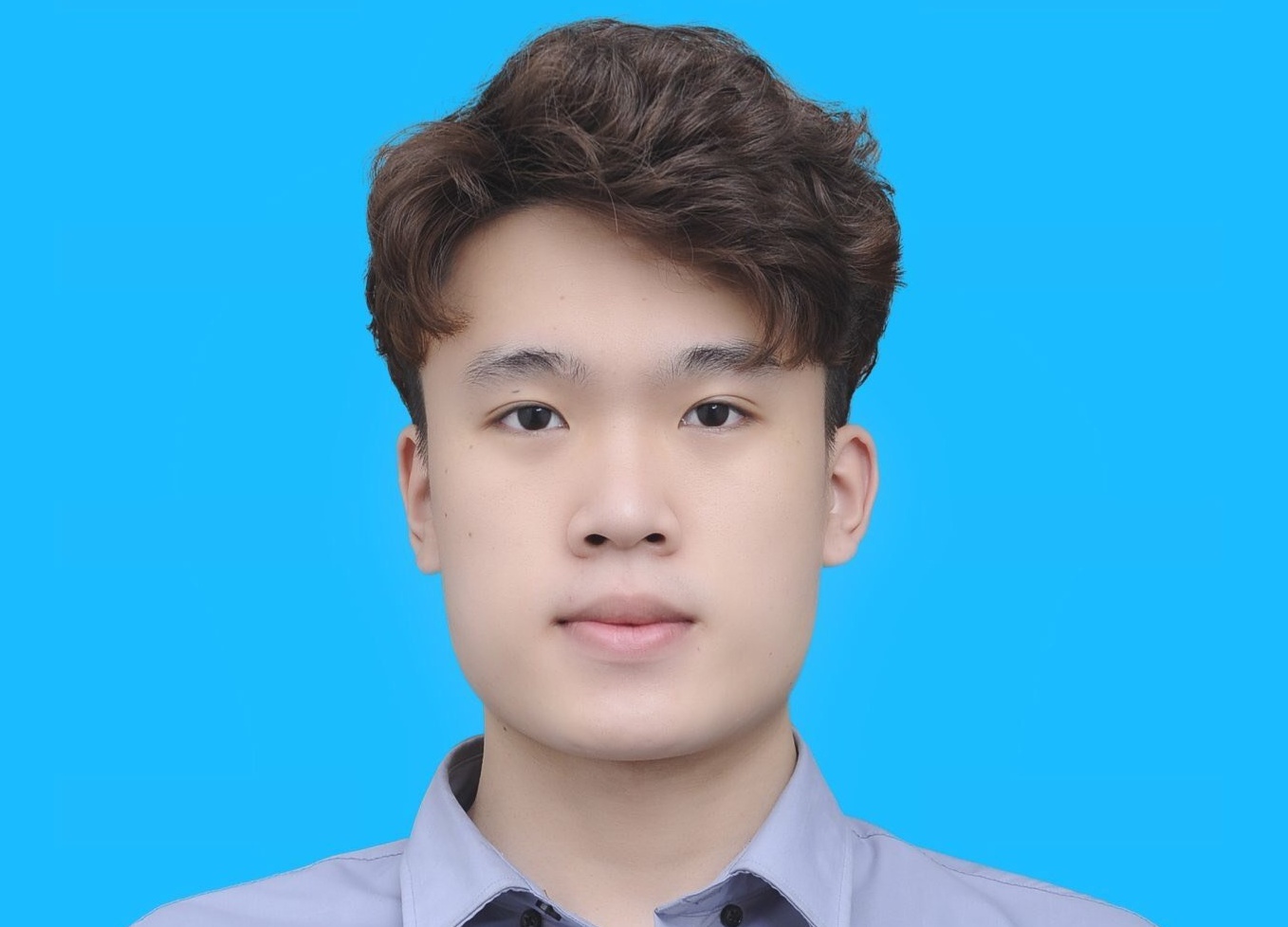 Bắt khẩn cấp nhân viên ngân hàng lừa đảo chiếm đoạt hàng tỉ đồng để đánh bạc