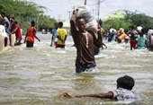 Mưa lũ kỷ lục ở Đông Phi khiến hàng trăm người thiệt mạng