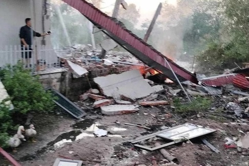 Tạm giữ người thuê nhà trong vụ nổ lớn khiến 3 người thương vong