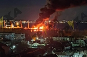 Ukraine tập kích căn cứ Hải quân Nga ở Crimea, tàu đổ bộ cỡ lớn bị hư hại