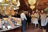 Les Grands Buffets , nơi ẩm thực và phong cách Pháp tạo nên sự độc đáo