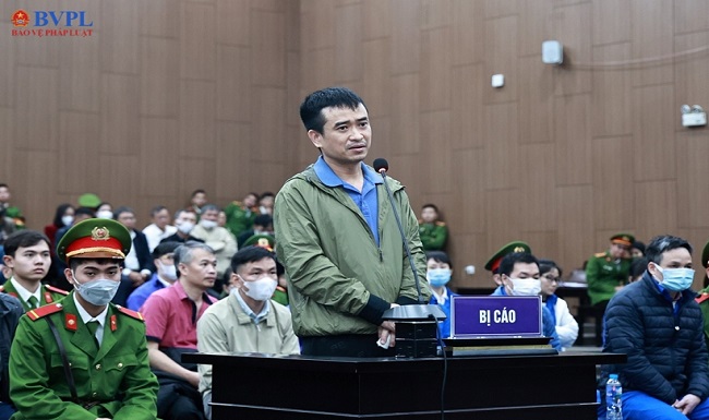 Đại án Việt Á Phan Quốc Việt khai hàng loạt bị cáo nhận tiền của Việt Á