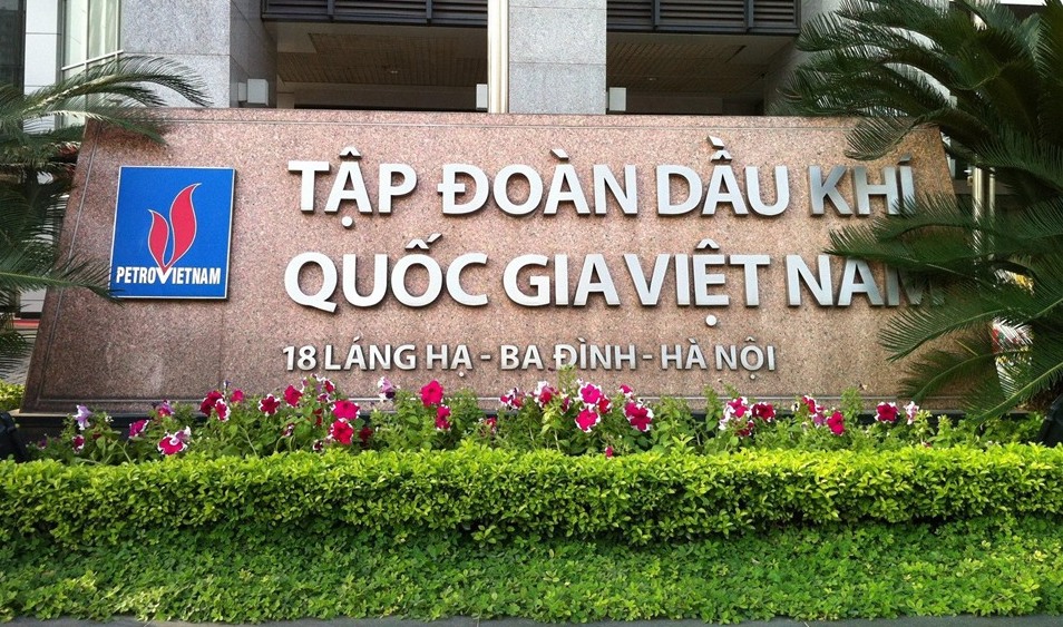 Yêu cầu kiểm điểm, xử lý trách nhiệm về xăng dầu đối với PVN