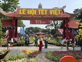 TP Hồ Chí Minh Tái hiện mỹ tục cổ truyền ngày Tết qua Lễ hội Tết Việt 2024