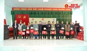 Công đoàn VKSND tối cao tặng quà Chung vui ngày Tết tại Sơn La