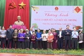 VKSND tỉnh Hà Nam trao 200 suất quà trong Chương trình “Vui xuân đón Tết, gắn kết yêu thương”