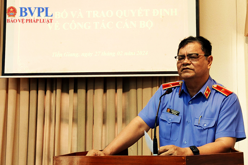 VKSND tỉnh Tiền Giang trao quyết định về công tác cán bộ