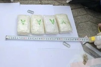 Bắt 2 đối tượng vận chuyển 12 000 viên ma túy
