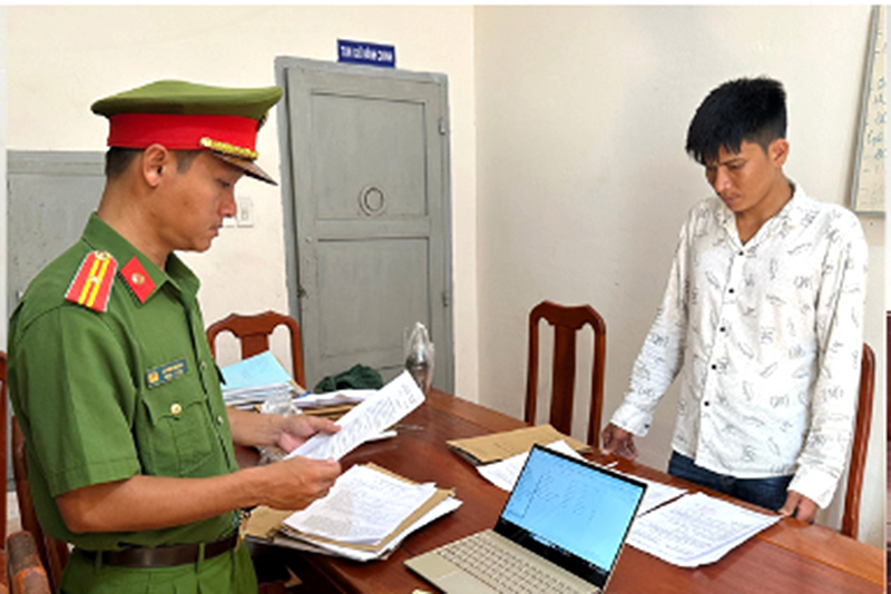 Phê chuẩn khởi tố 3 đối tượng khai thác cát lậu