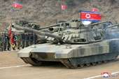 Lộ diện xe tăng chủ lực mới của Triều Tiên