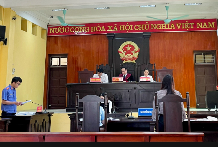 Họp rút kinh nghiệm, xếp loại Kiểm sát viên sau phiên tòa dân sự