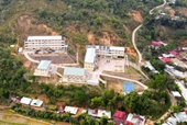Trường học xây xong nhưng học sinh không dám đi học ở Quảng Nam