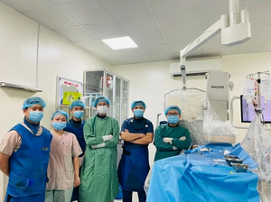 Cứu sống nam học sinh THCS bị đâm thủng thận