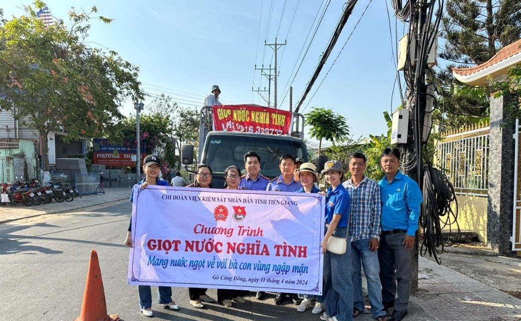 VKSND tỉnh Tiền Giang với phong trào “giọt nước nghĩa tình mùa khô năm 2024”