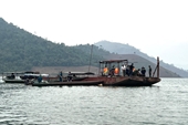 Đã tìm thấy 2 thi thể trong vụ lật thuyền ở hồ thủy điện Sơn La