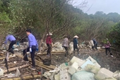 VKSND huyện Vân Đồn tham gia đợt cao điểm ra quân làm sạch môi trường biển
