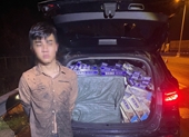 Bắt thanh niên vận chuyển 10 000 gói thuốc lá lậu trên cao tốc TP HCM – Trung Lương