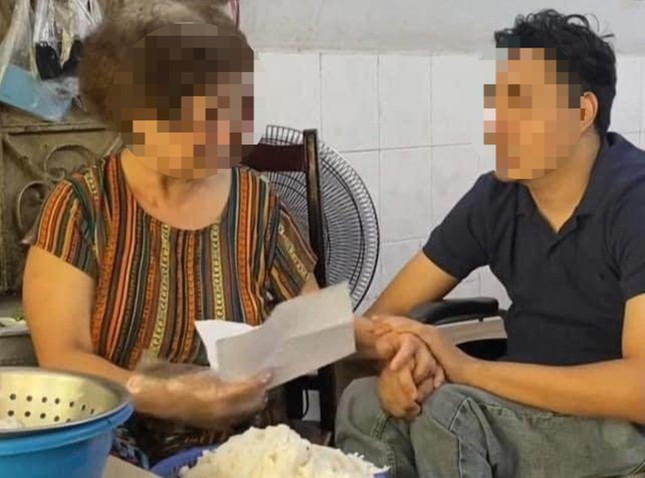 Xử phạt Tiktoker “tố bị đuổi khỏi quán phở”