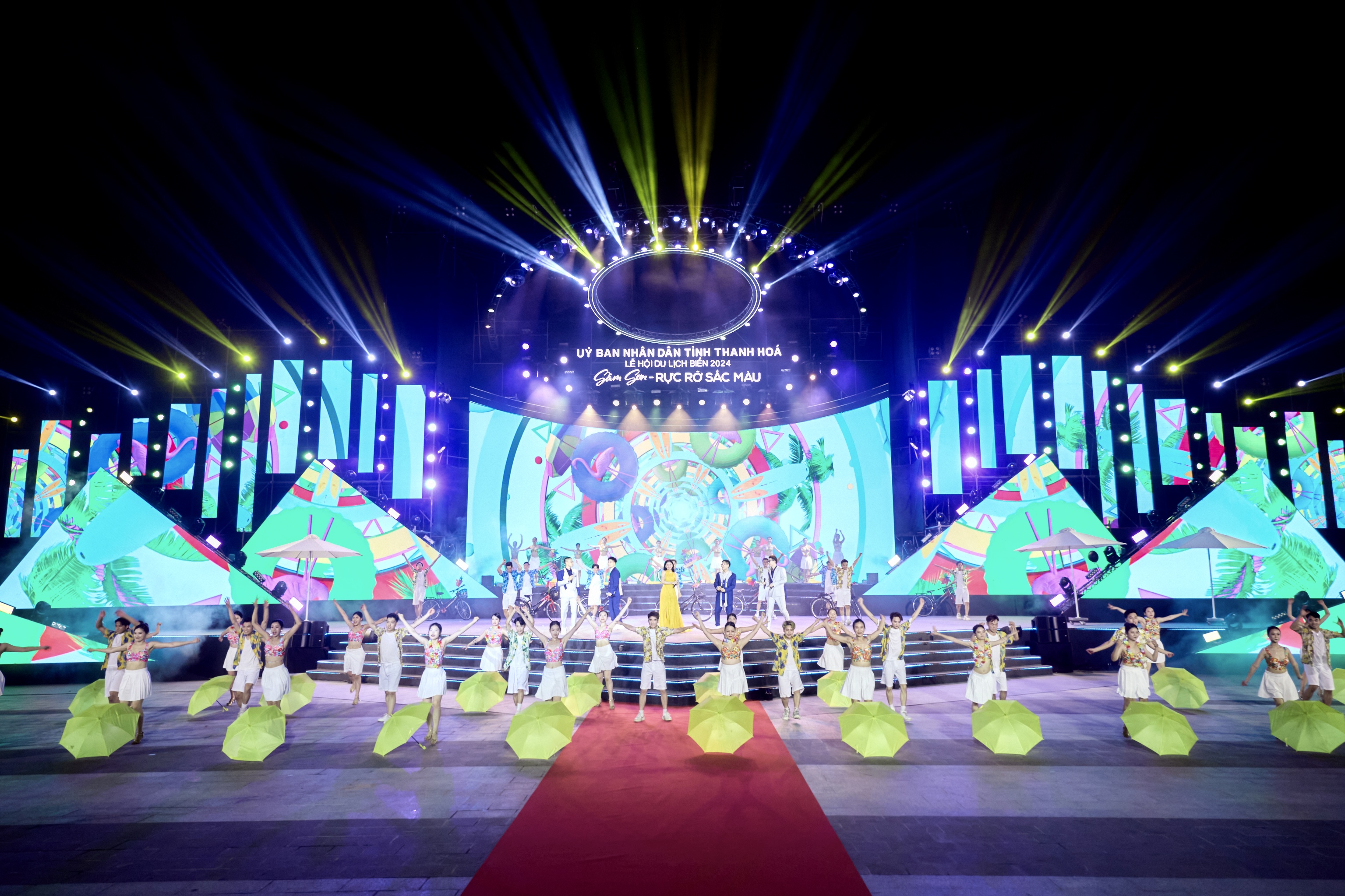 Sôi động, hấp dẫn Lễ hội du lịch biển Sầm Sơn 2024