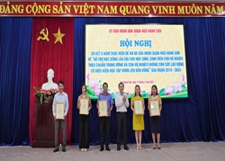 VKSND quận Ngũ Hành Sơn được trao chứng nhận Tấm lòng vàng
