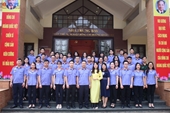 Đoàn Thanh niên VKSND tối cao dâng hương và thăm nhà lưu niệm đồng chí Hoàng Quốc Việt