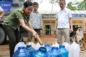 Hành trình đưa “Giọt nước nghĩa tình” đến với người dân vùng hạn mặn Bến Tre, Tiền Giang