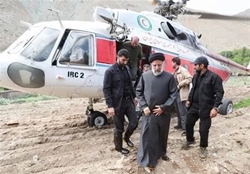 Nỗ lực tìm kiếm chiếc trực thăng chở Tổng thống Iran Raisi rơi gần biên giới Azerbaijan