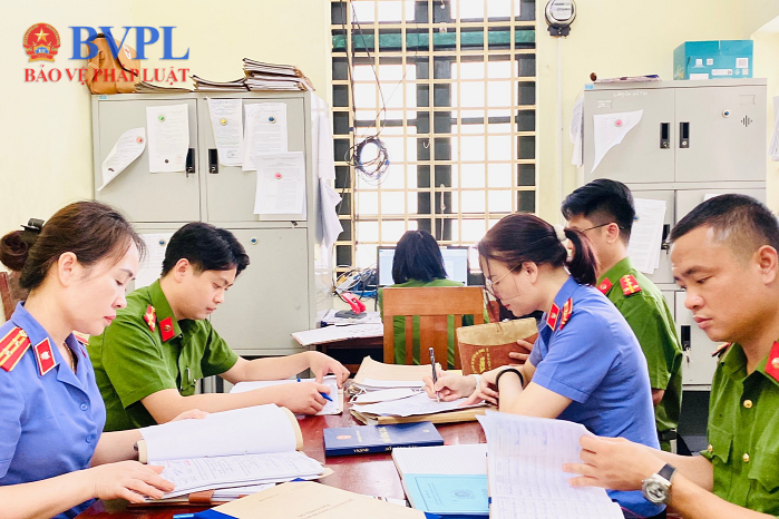 Kiểm sát trực tiếp công tác tạm giữ, tạm giam và thi hành án hình sự