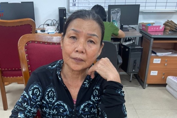 Nữ giám đốc bị truy nã đặc biệt đã ra đầu thú