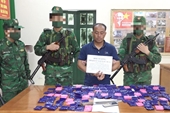 Bắt đối tượng người Lào vận chuyển 24 000 viên ma túy qua biên giới