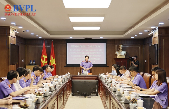 Phó Viện trưởng VKSND tối cao Nguyễn Quang Dũng chủ trì Phiên họp của Ban Chỉ đạo Đề án 