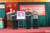 Chủ tịch nước Tô Lâm thăm, tặng quà người dân, lực lượng vũ trang ở khu vực biên giới