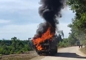 Xe tải cháy dữ dội trên địa bàn huyện Can Lộc